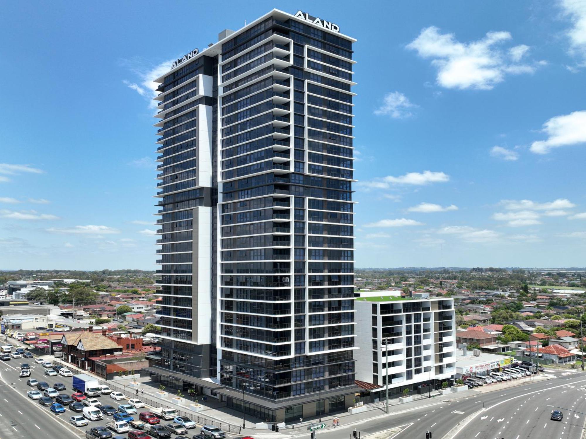 Liverpool Brand New 2 Bedroom Apt View & Parking ภายนอก รูปภาพ